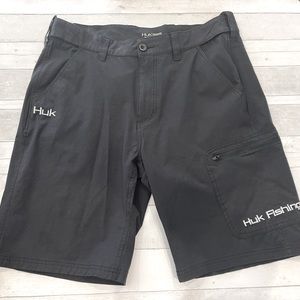 Men’s Large HUK NEXT LEVEL BLACK SHORTS